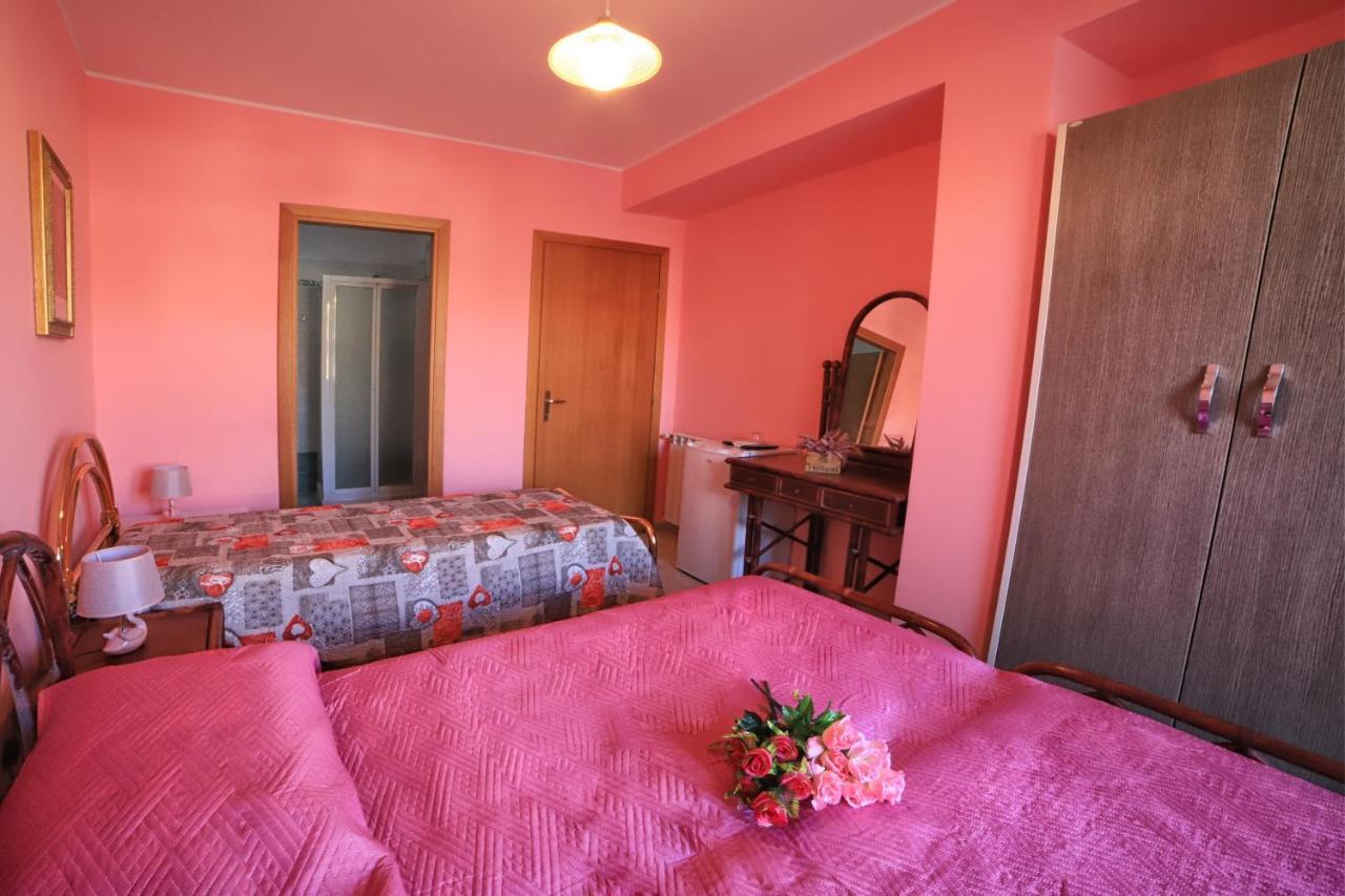 Capo dʼOrlando B&B Princess Room المظهر الخارجي الصورة